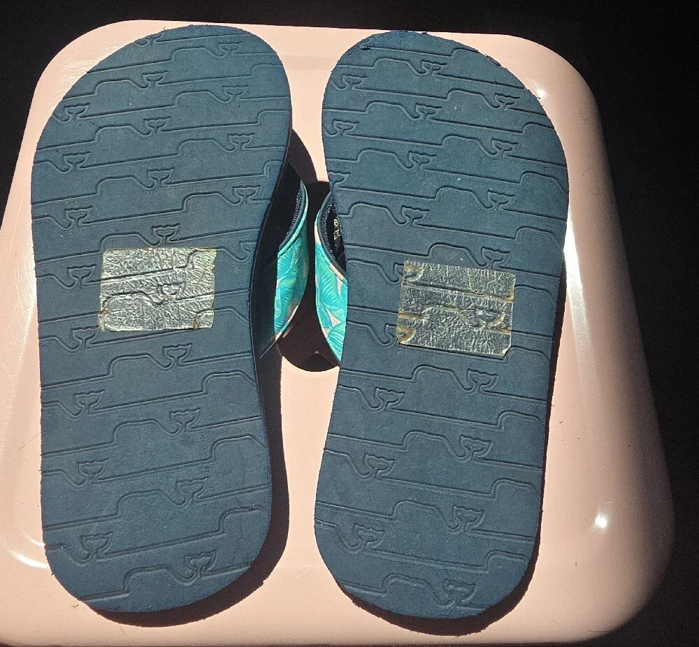 Vineyard Vines Kids Teal & Navy Flip Flops with Whale Logo